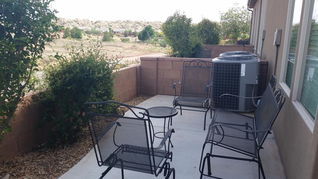 Canyon Villas At Coral Ridge Washington Room photo