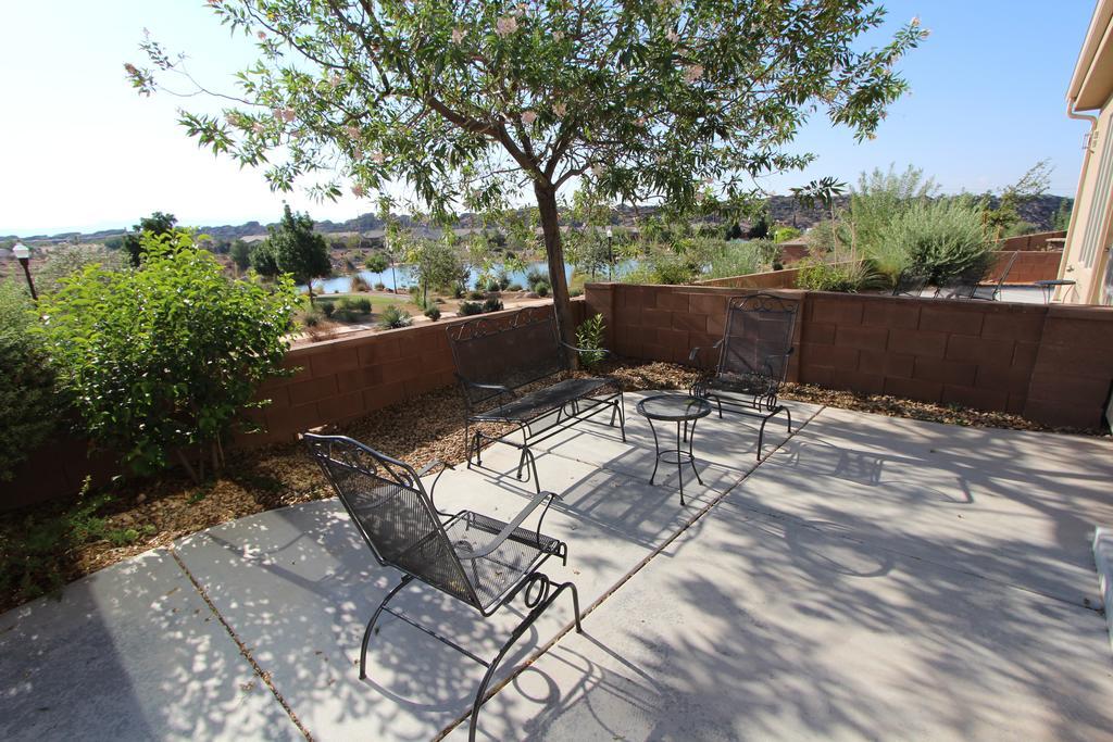Canyon Villas At Coral Ridge Washington Exterior photo
