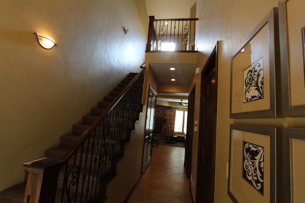 Canyon Villas At Coral Ridge Washington Exterior photo